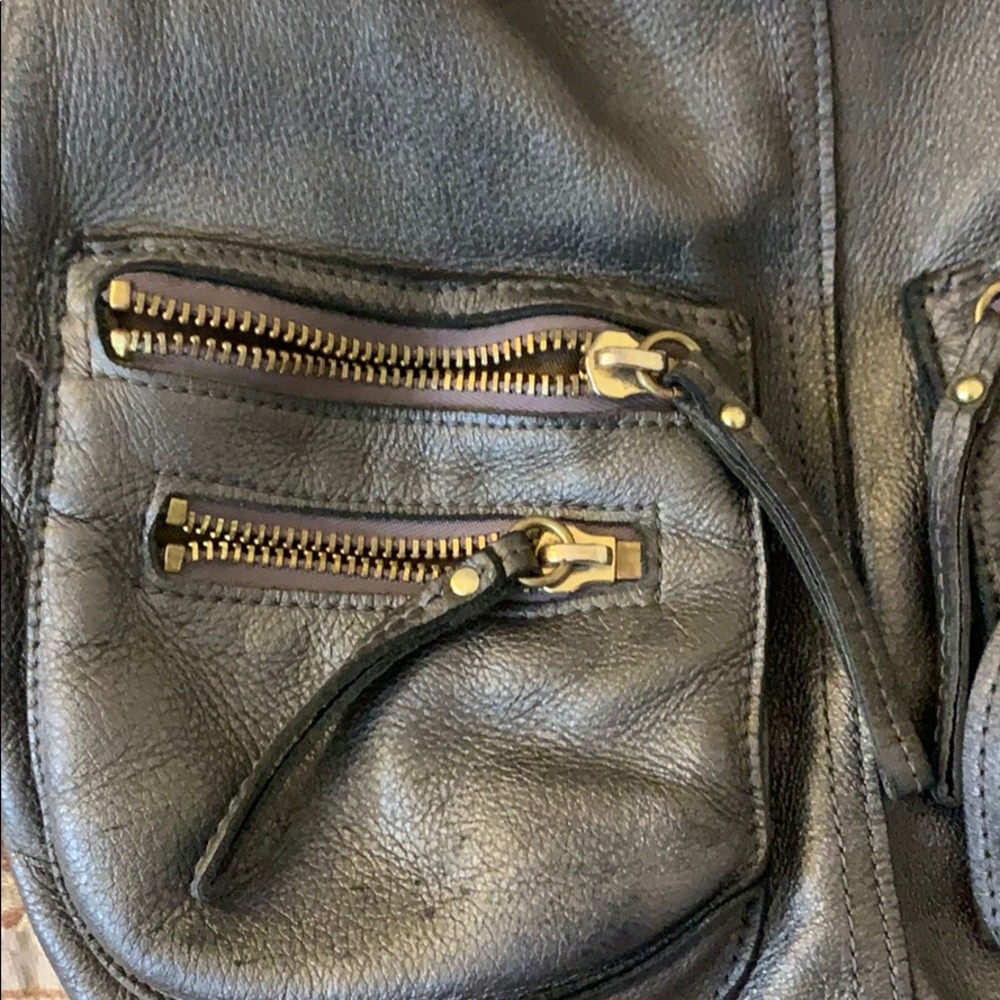 Purse - Picture 2 of 4